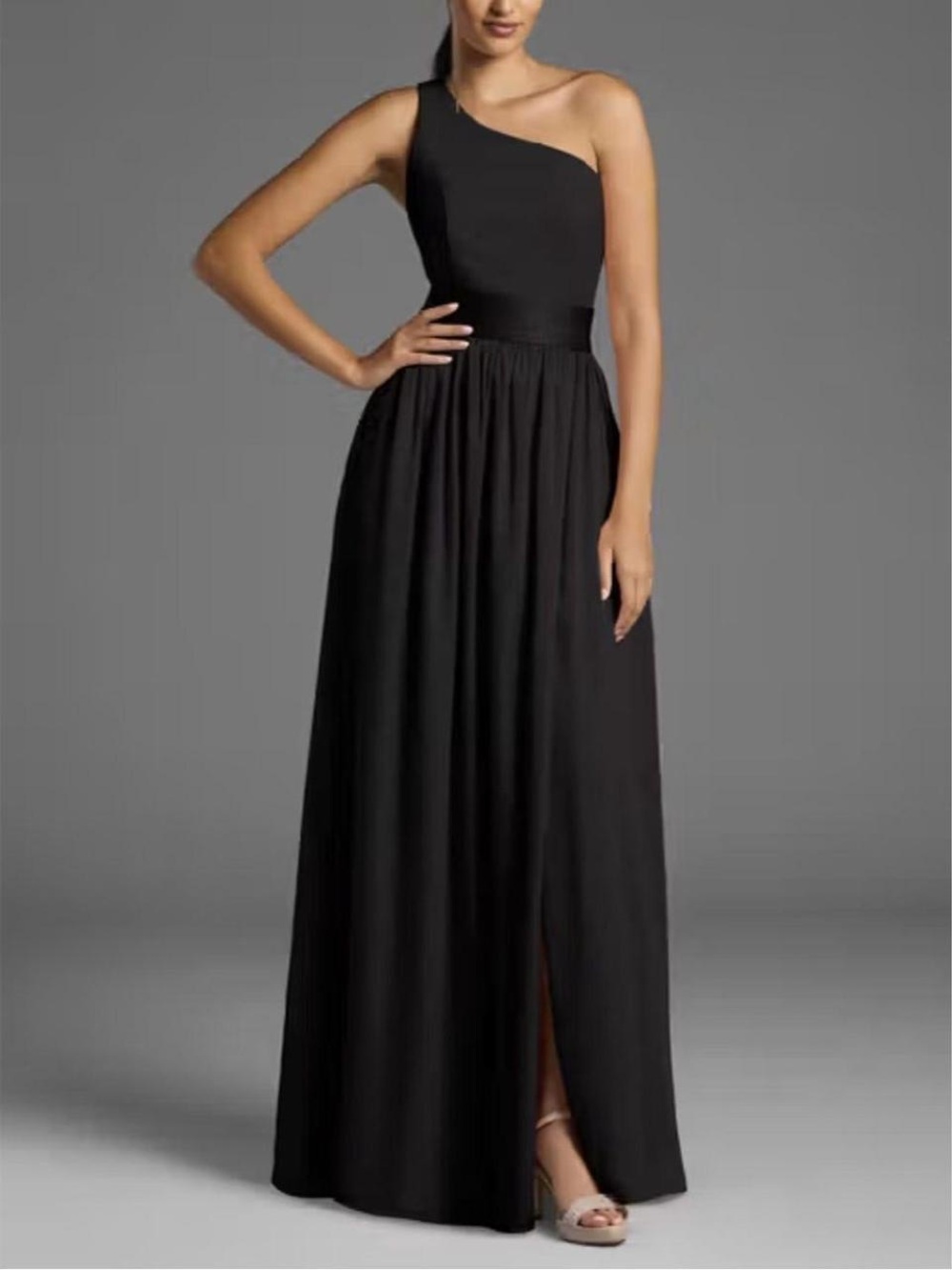 White by Vera Wang Black Evening Gown